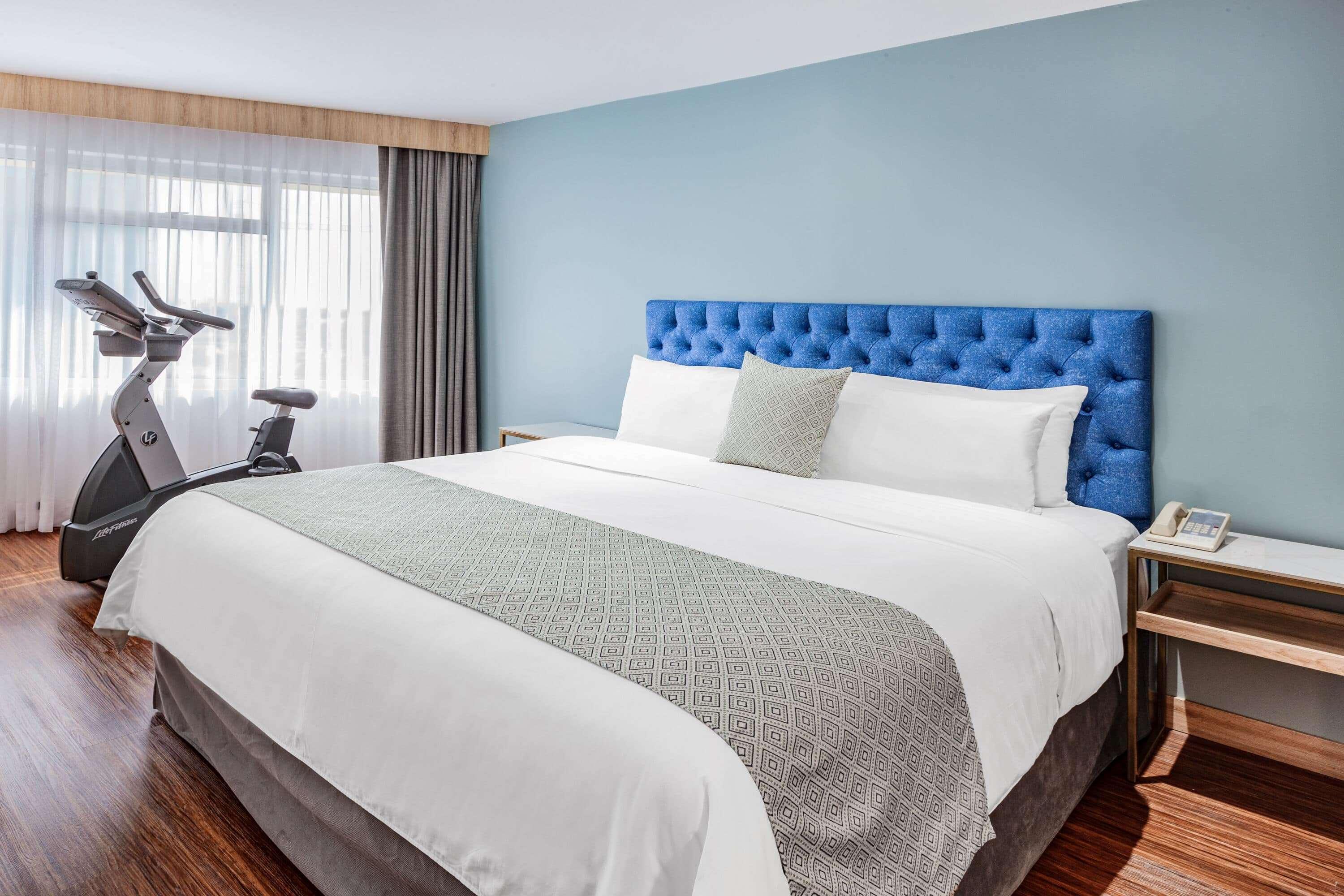 Tryp By Wyndham Guayaquil Airport Hotell Exteriör bild